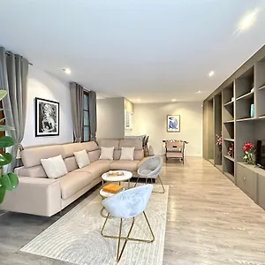 Appartement Saint Germain Des Prés - Deluxe Parisian Loft - 5492, Paris